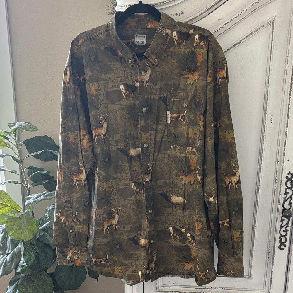 Columbia PHG Performance Hunting Gear Men’s XL Deer Print Elk Long Sleeve Shirt